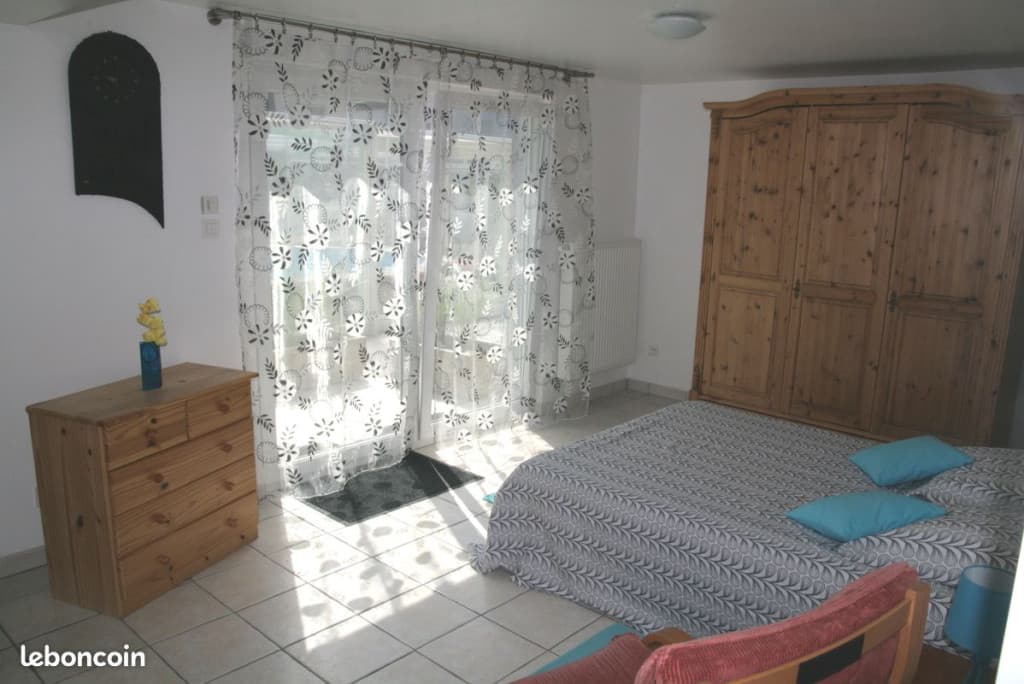 Studio meublé récent 30 m2 lumineux & calme