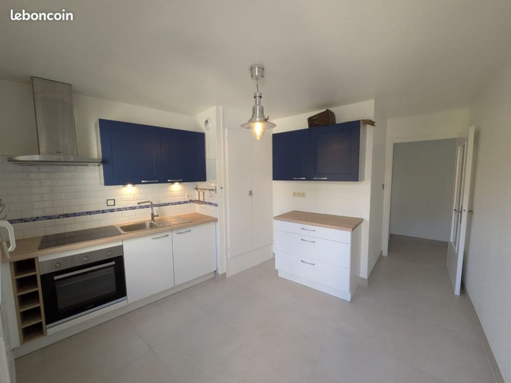 Bel appartement 3P traversant de 73 m2 entièrement rénové à FEGERSHEIM