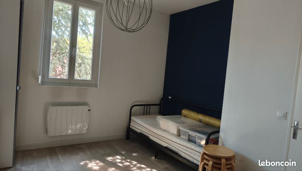 Studio meublé clairmarais 17m2 5 min de la gare