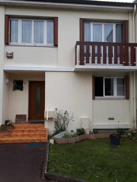 Location : Appartement Pontoise (95000)