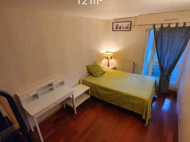 Chambre 1 pièce 11 m²