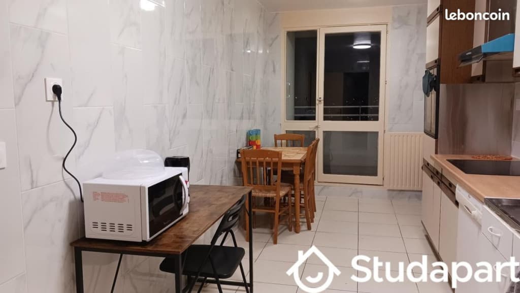 Chambre 1 pièce 20 m²