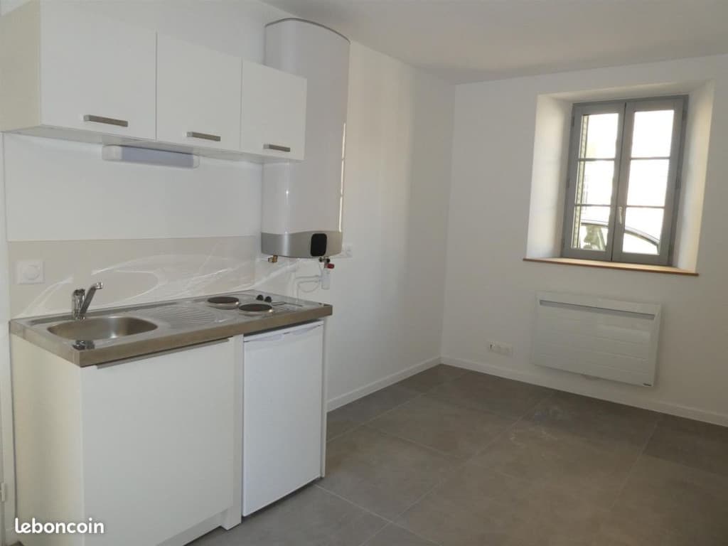 Studio 1 pièce 15 m²