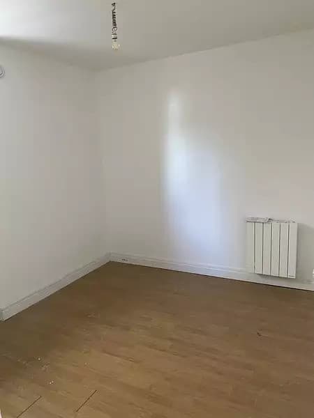 Location appartement 1 pièce 14,97 m² Villeneuve-Saint-Georges (94190) - Superimmo