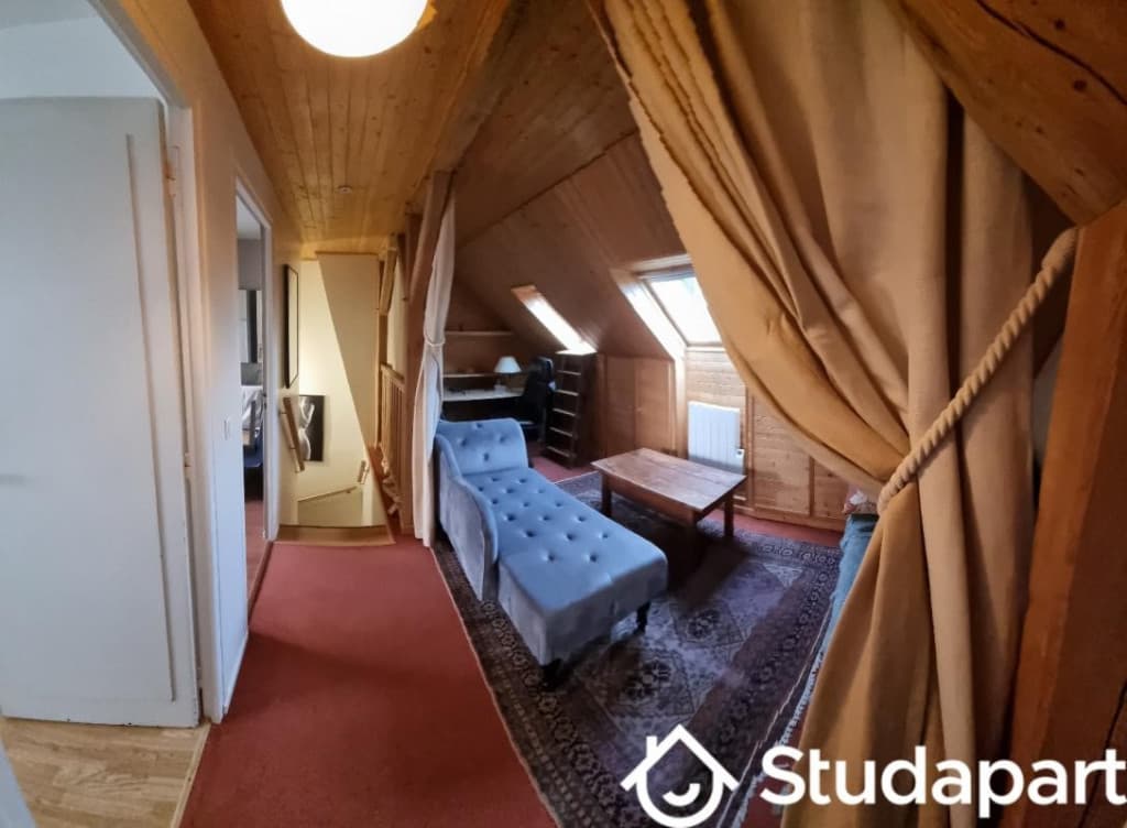 Location studio meublée