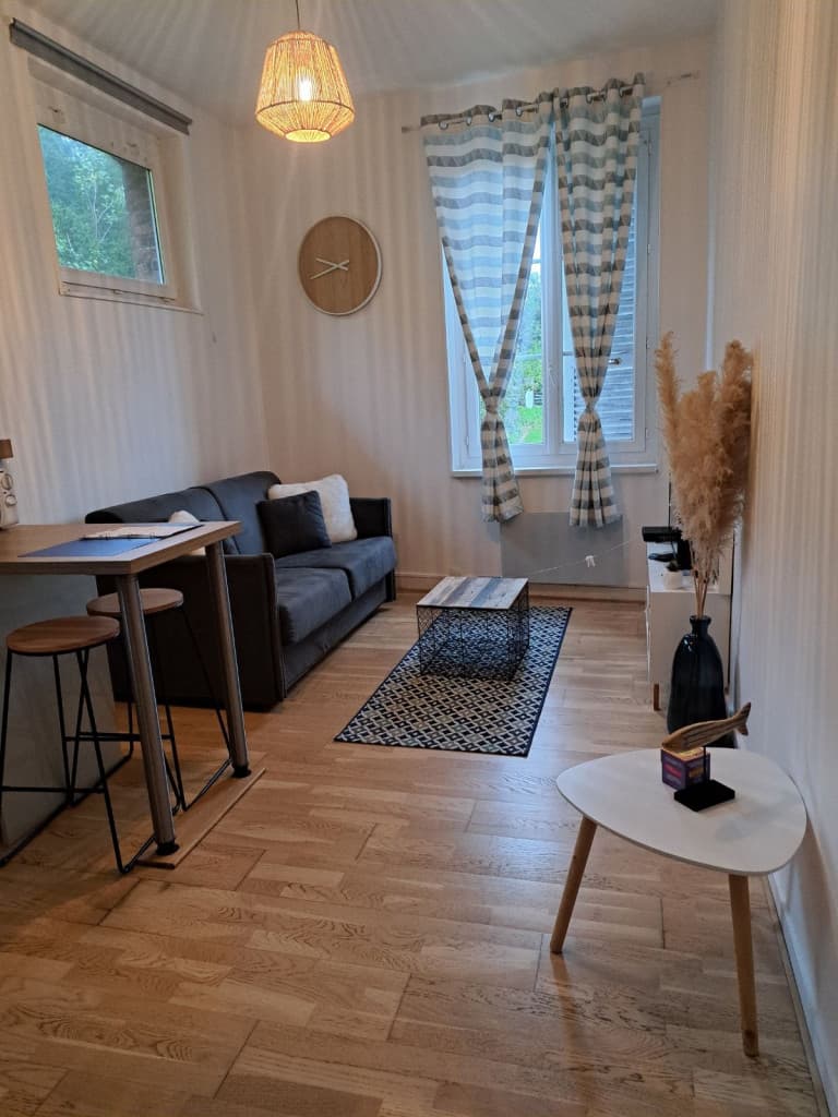 Location studio meublé