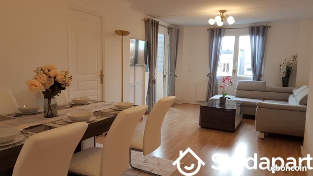 Chambre 1 pièce 12 m²