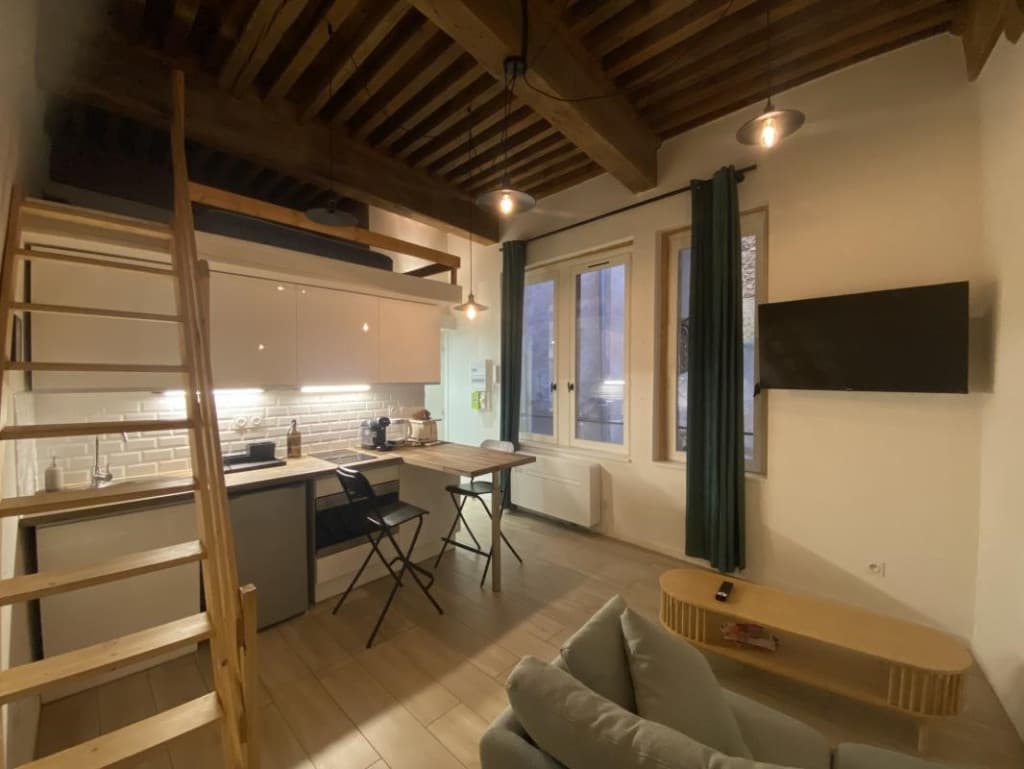 Location studio meublé