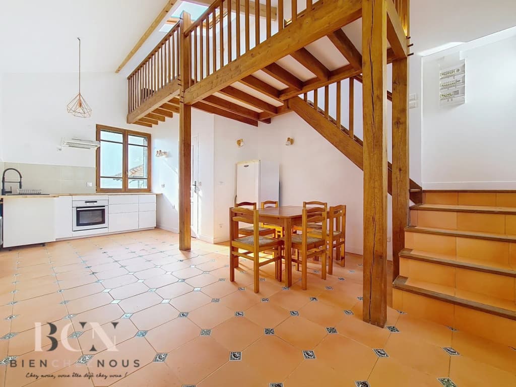 Location studio meublé