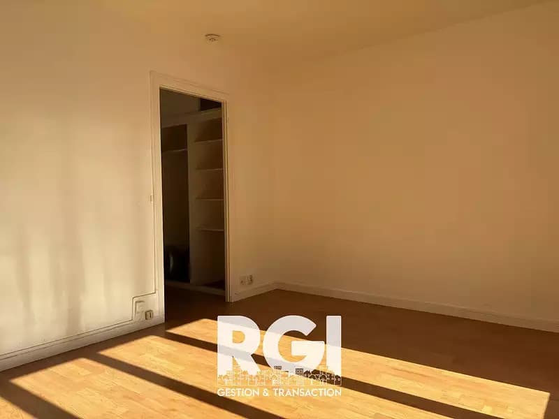 Location appartement 1 pièce 22,94 m² Maurepas (78310) - Superimmo