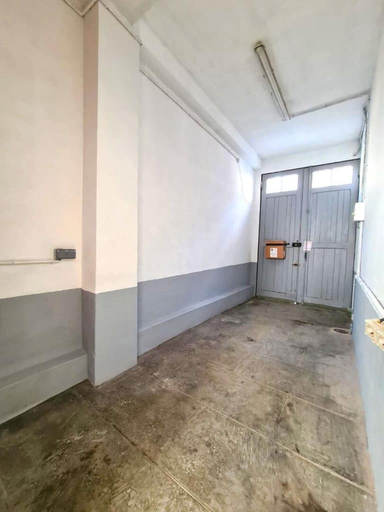 Local de stockage / Box - 15 m²
