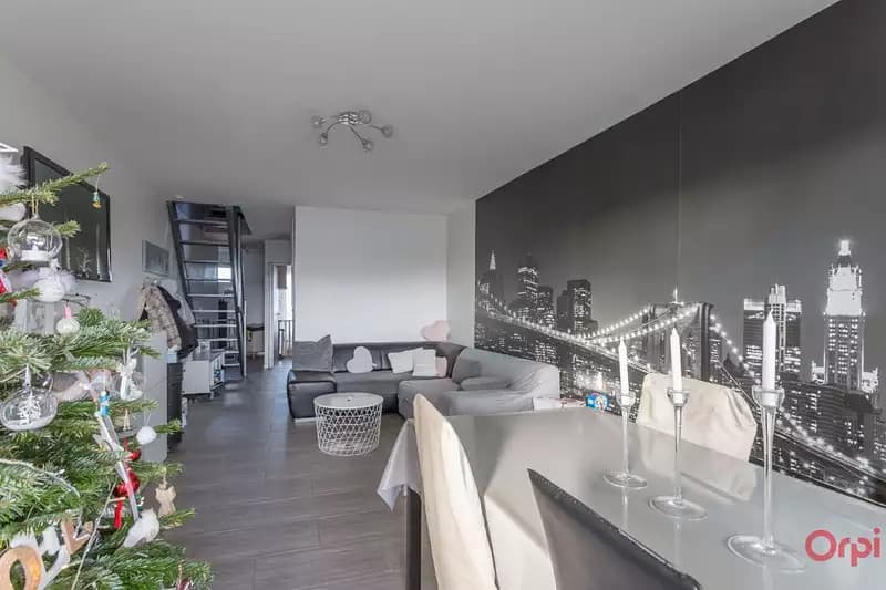 Location appartement 2 pièces 56 m² Sainte-Geneviève-des-Bois (91700) - Superimmo
