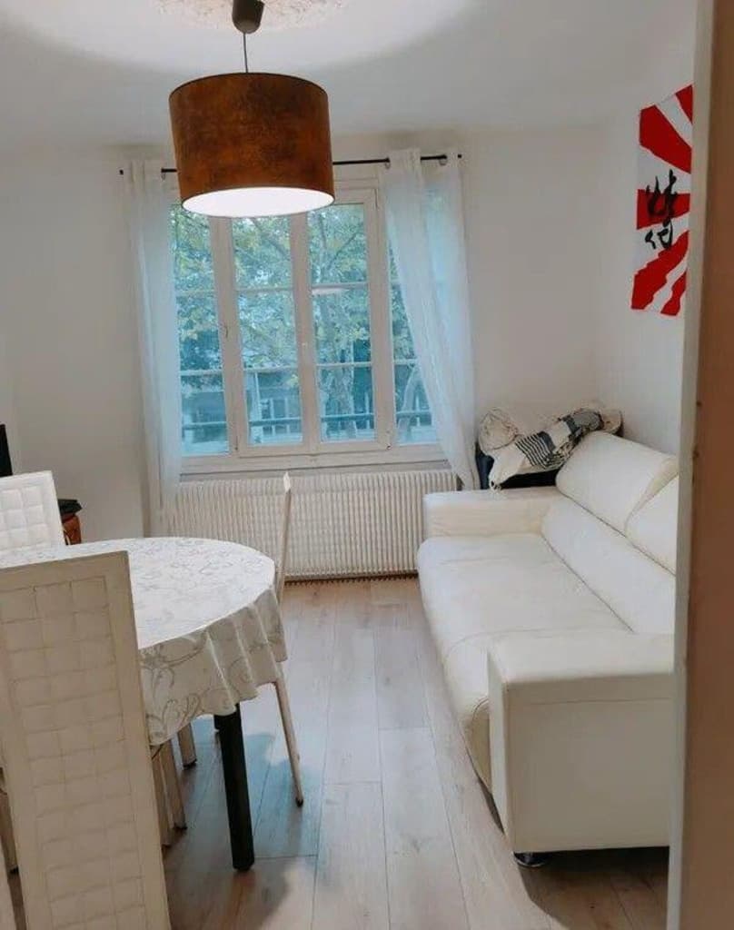 Appartement - 1 pièce(s) - 80 m²