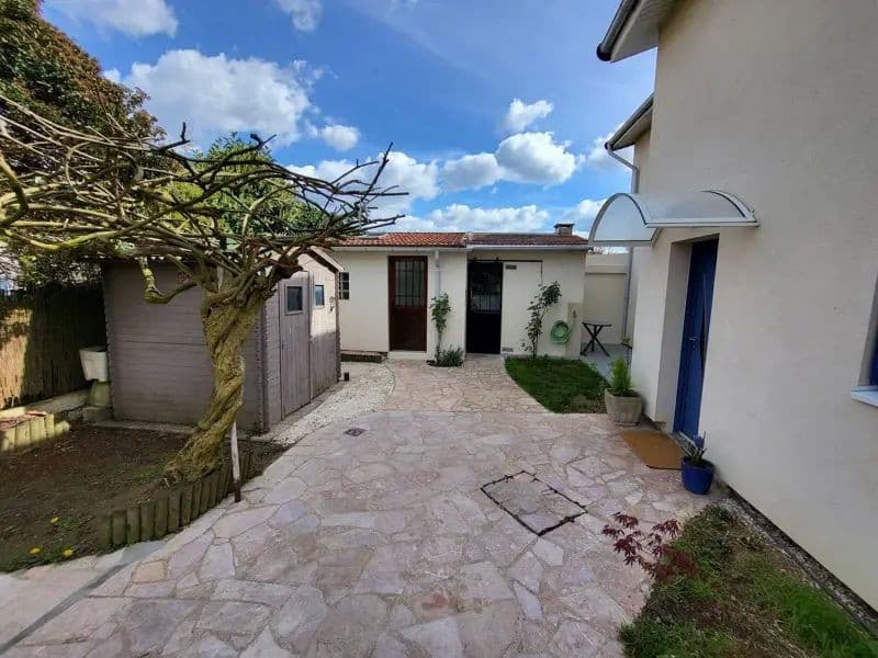 Maison - 3 pièce(s) - 80 m²