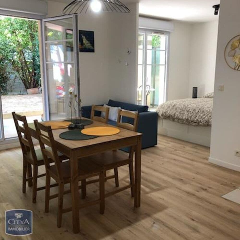 Appartement - 1 pièce(s) - 40 m²