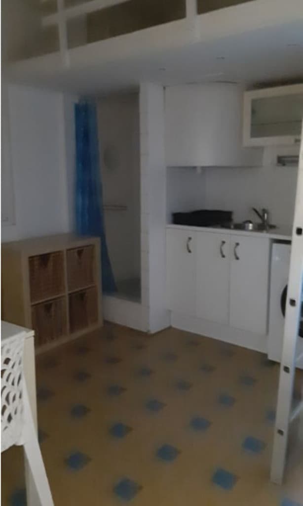 Appartement - 1 pièce(s) - 9 m²