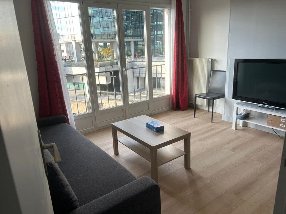 Appartement - 1 pièce(s) - 77 m²