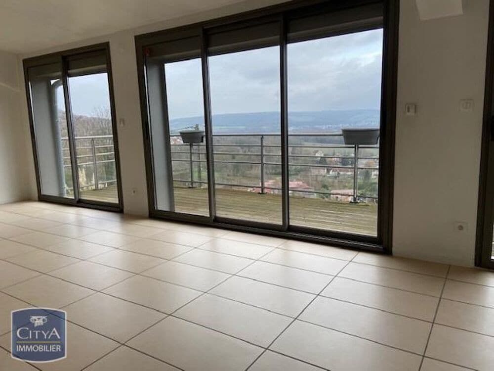 Appartement - 5 pièce(s) - 107 m²