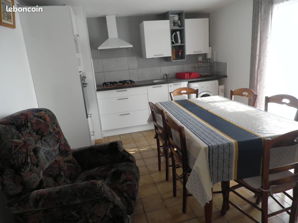 2 pièces meublées