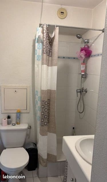 Studio 1 pièce 18 m²