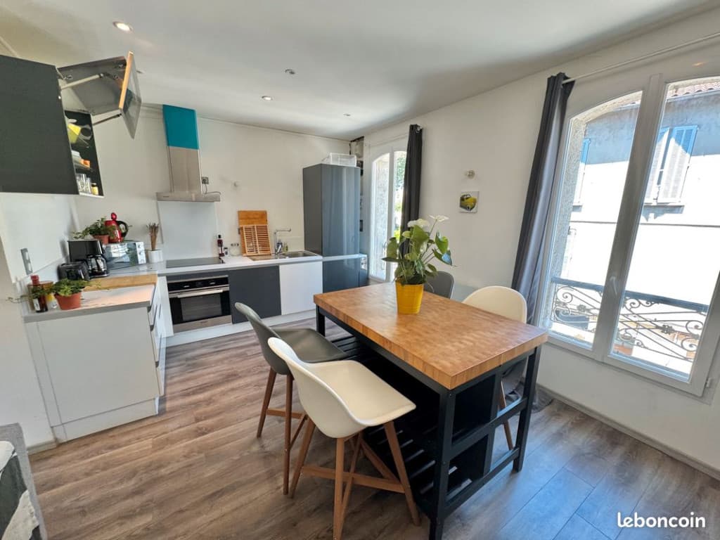 T2 meublé 45 m² – Clim – Bureau - Chambre au calme