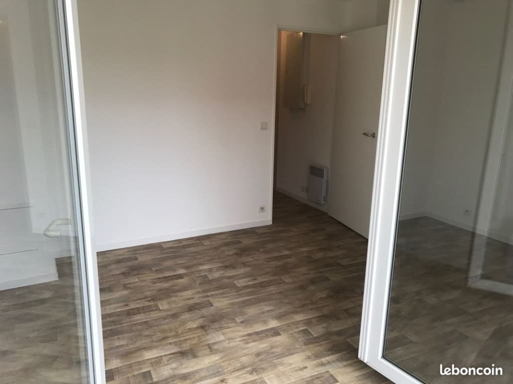 Studio 1 pièce 23 m²