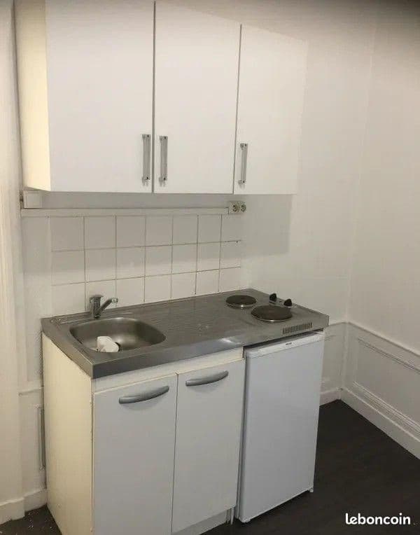 Studio 1 pièce 14 m²