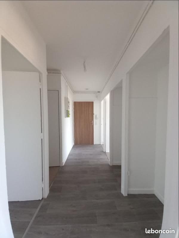 Appartement 5 pièces 77 m²