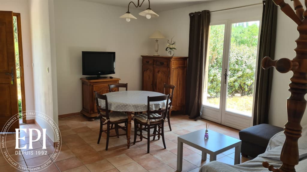 Maison T3 de plain pieds meuble sur Alairac