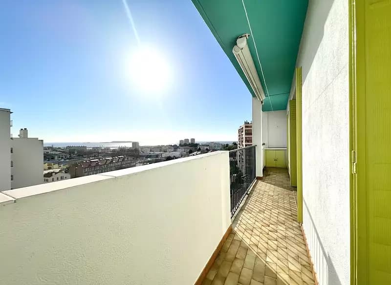 Location appartement 4 pièces 62,82 m² Marseille 15ème - Superimmo