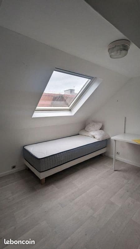 Studio 1 pièce 10 m²