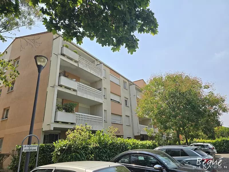 Location appartement 2 pièces 52 m² Blagnac (31700) - Superimmo