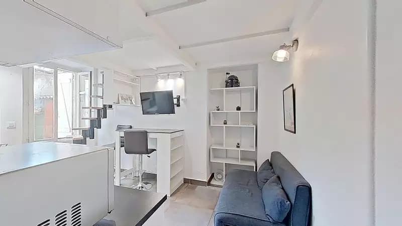 Location appartement 1 pièce 24 m² Lyon 3ème - Superimmo