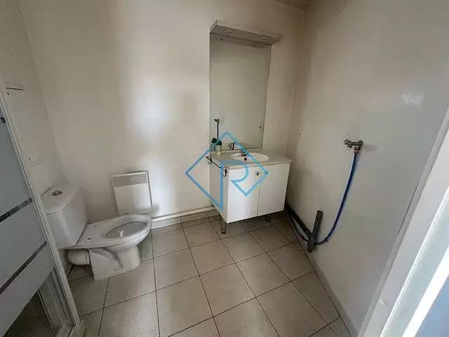 Location appartement 1 pièce 20 m² Villejuif (94800) - Superimmo