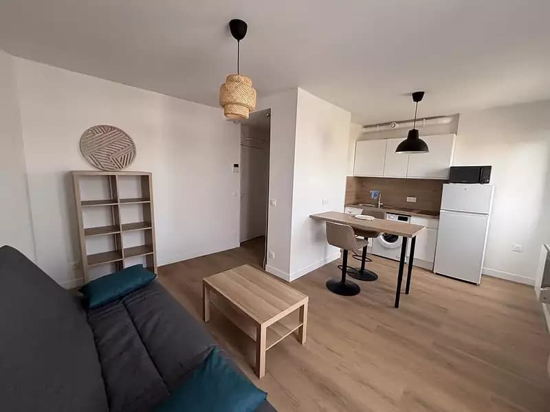 Location appartement 1 pièce 21,69 m² Houilles (78800) - Superimmo