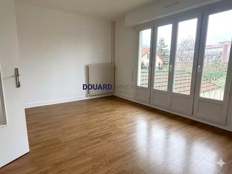 Location appartement 1 pièce 26,44 m² Houilles (78800) - Superimmo