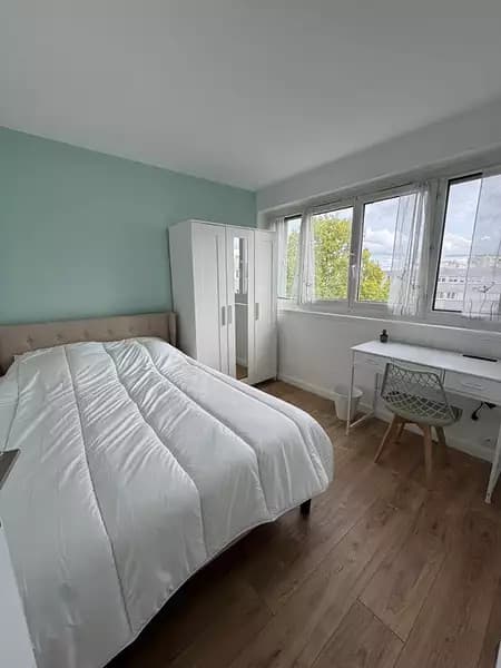 Location appartement 5 pièces 62 m² Massy (91300) - Superimmo