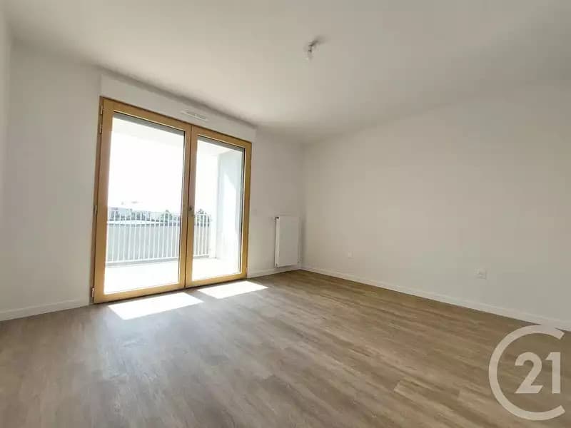 Location appartement 2 pièces 45 m² Orly (94310) - Superimmo