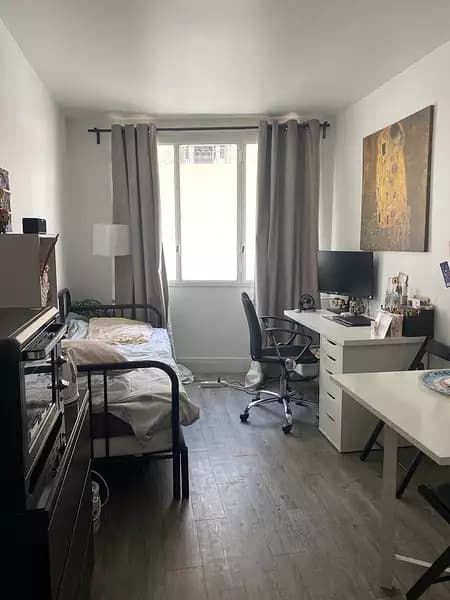Location appartement 1 pièce 18 m² Boulogne-Billancourt (92100) - Superimmo
