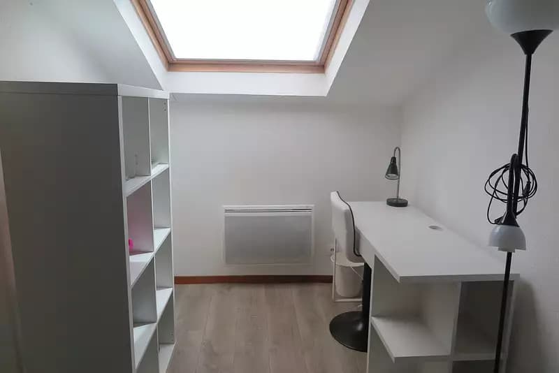 Location appartement 1 pièce 17 m² Toulouse (31000) - Superimmo
