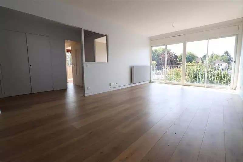 Location appartement 4 pièces 73 m² Lagny-sur-Marne (77400) - Superimmo