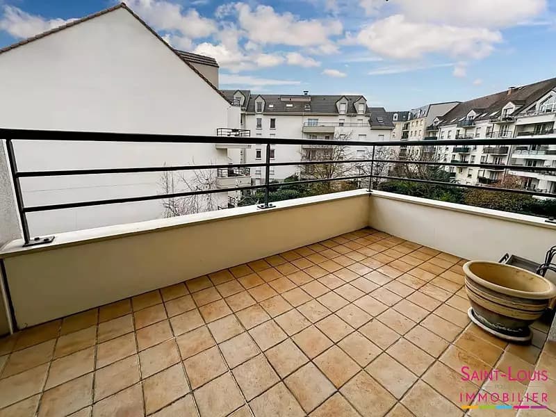 Location appartement 3 pièces 63,92 m² Poissy (78300) - Superimmo