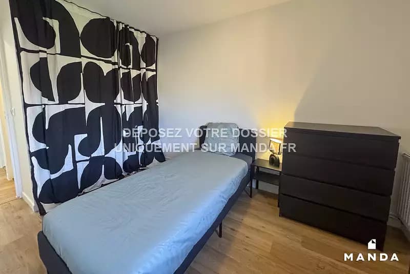 Location appartement 6 pièces 9 m² Montigny-le-Bretonneux (78180) - Superimmo