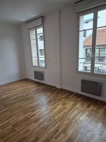 Location appartement 2 pièces 42 m² Puteaux (92800) - Superimmo
