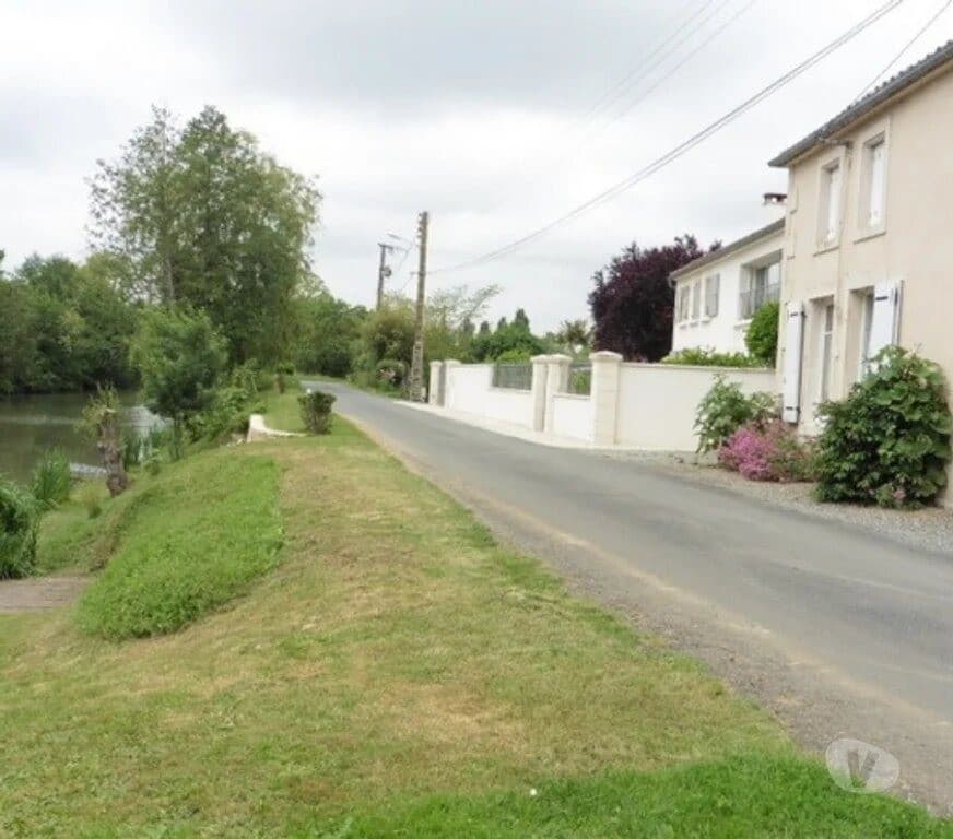 Location : Maison Damvix (85420)