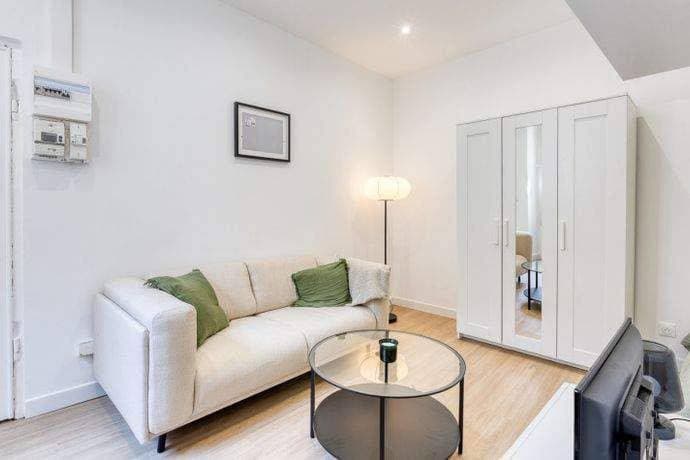 Studio entièrement rénové à Nanterre
