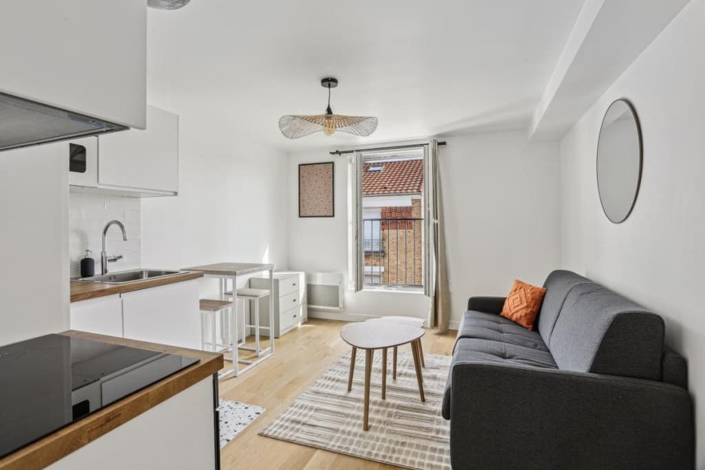 3 Pieces Meuble - Mairie De Clichy