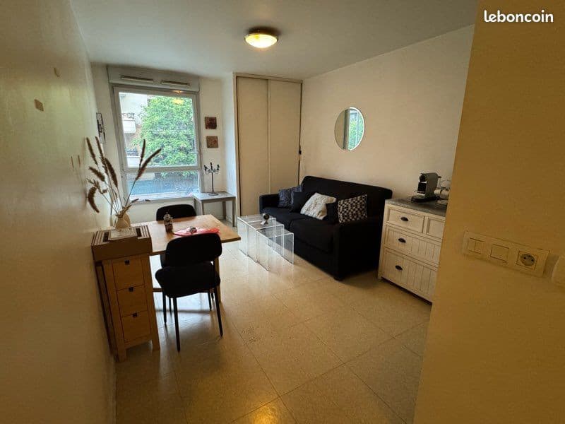 Studio meublé 26m2 Rosny sous Bois Métro Ligne 11
