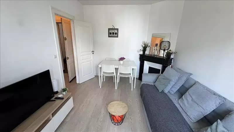 Location appartement 2 pièces 32 m² Clichy (92110) - Superimmo