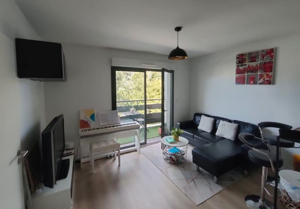 T2 / 42m² / Pontoise (RER C)